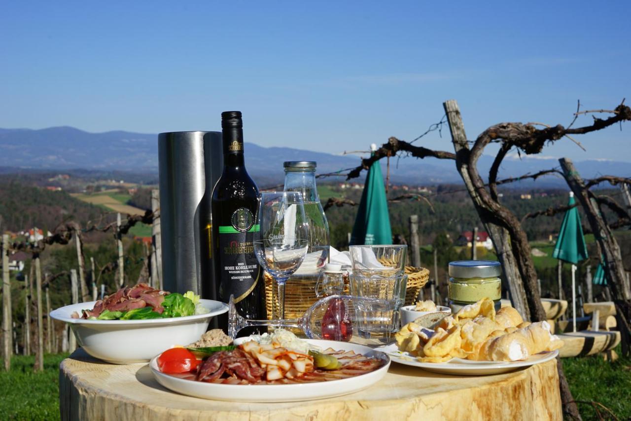 Weingut Buschenschank Schneiderannerl Gleinstätten Extérieur photo